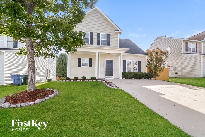 Foto principal - 4029 Alder Grove Ln