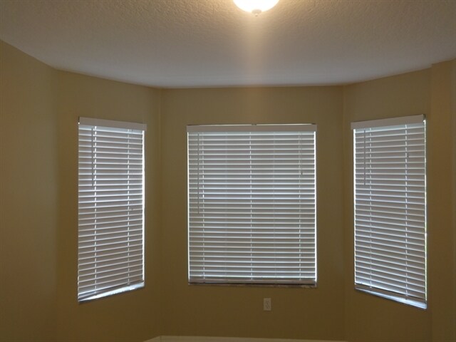 Building Photo - 227 Sikes Ct