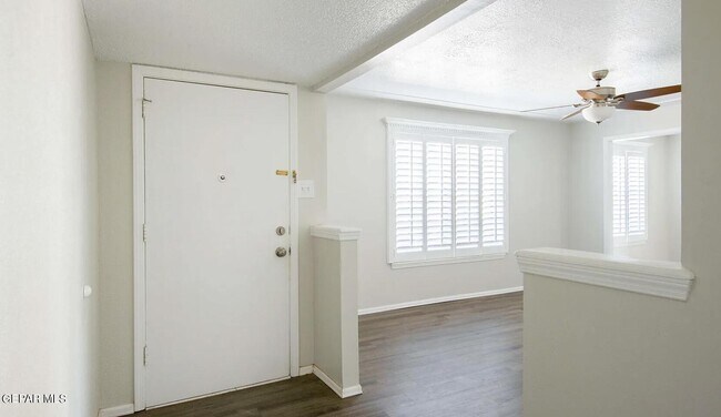 Foto del edificio - 9317 McCabe Dr