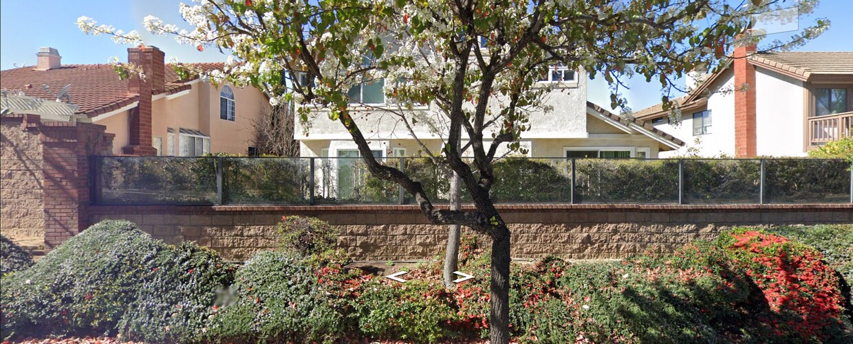 Primary Photo - 1710 Chantilly Ln