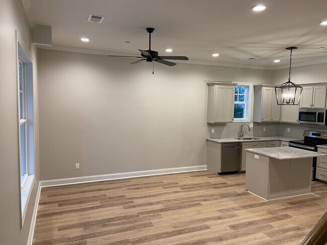 Foto del edificio - 3BR/3BA For Rent