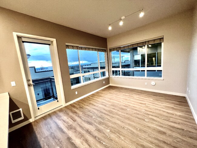 Foto del edificio - 2330 Yakima Ct