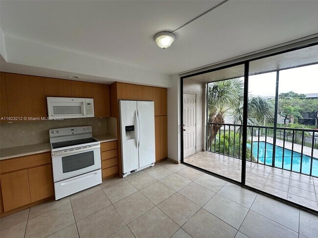 Foto del edificio - 8700 SW 133rd Avenue Rd