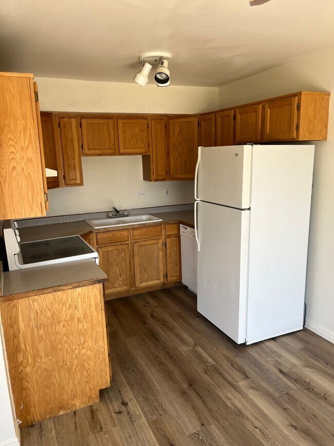 Foto del edificio - Baggs Pleasant Grove Duplex