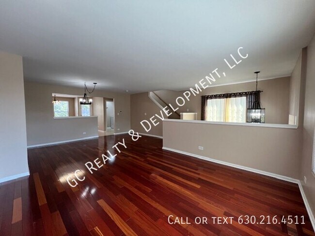 Foto del edificio - 1513 Bristol Ln