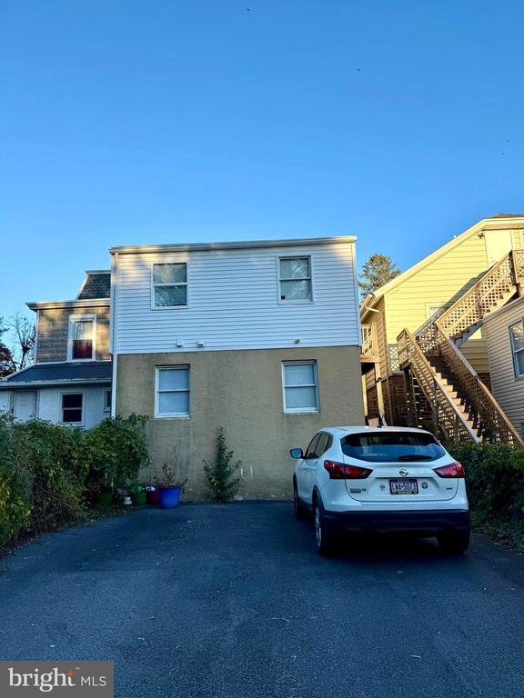 Foto del edificio - 232 Center St