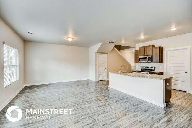 Foto del edificio - 5735 Cheshire Cove Cir