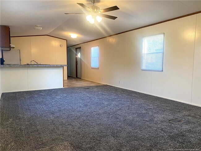 Foto del edificio - 3429 Walterboro Dr