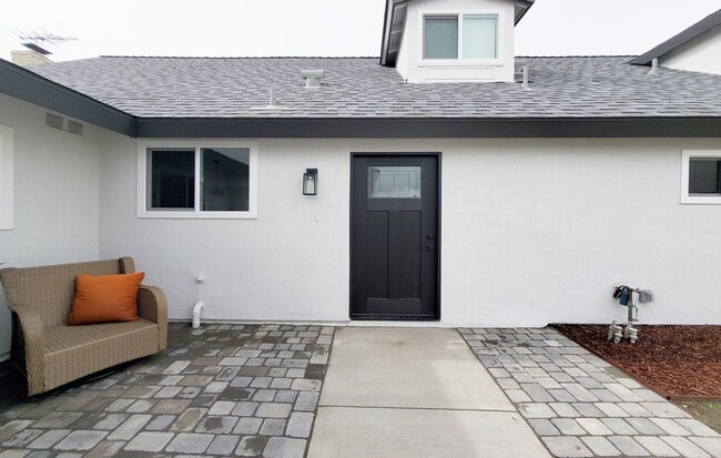 Photo - Single House Fountain Valley