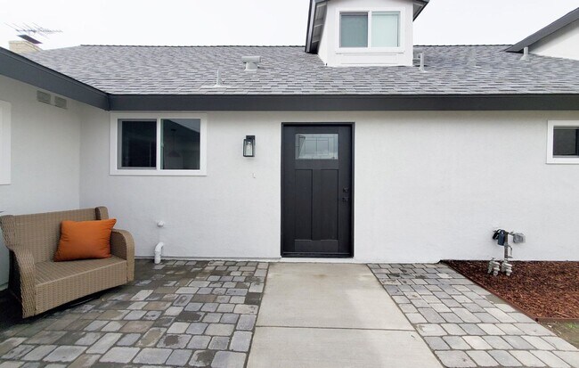 Foto del edificio - Single House Fountain Valley