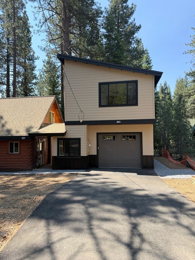 Building Photo - 1486 Plumas Ct