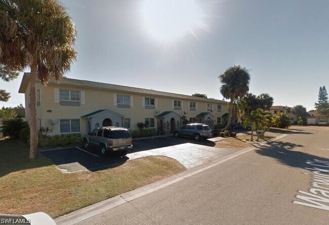 Building Photo - 6635 Warwick Cir