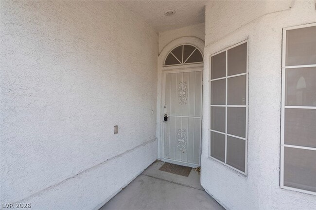 Building Photo - 2007 Mountain Sunset Ave