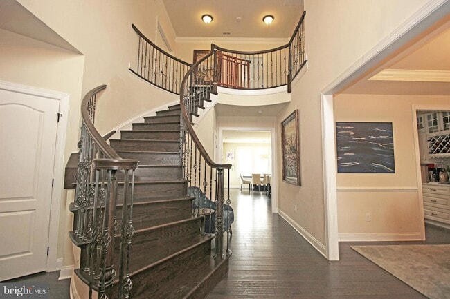 Foto del edificio - 405 Park Hill Ln