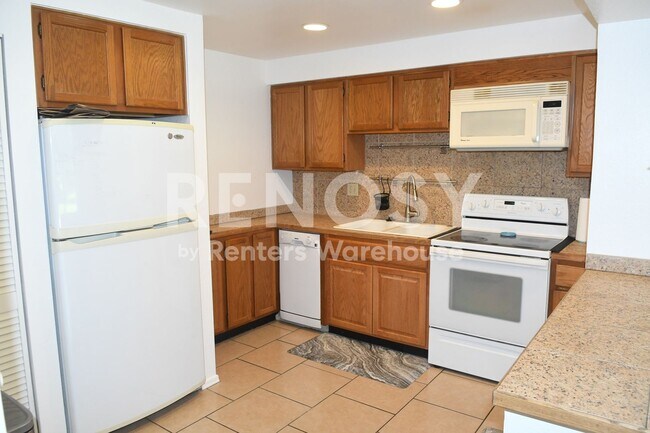 Foto del edificio - 355 E Thomas Rd