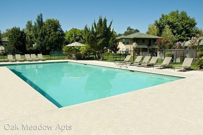 Foto del edificio - 1450-530-898-1450 Springfield Dr
