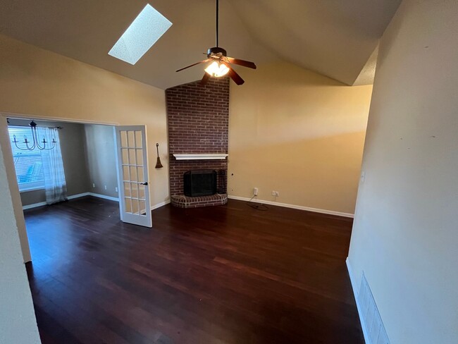 Foto del edificio - Corner Lot 3/2 Home in Burleson ISD