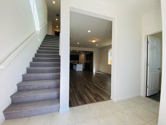 Building Photo - $2,350 Zero Deposit Ask Me How, Shields & ...