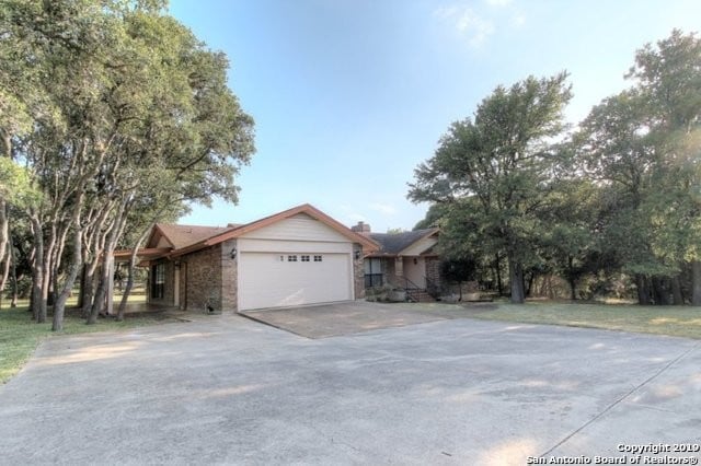Building Photo - 8430 Dietz Elkhorn Rd