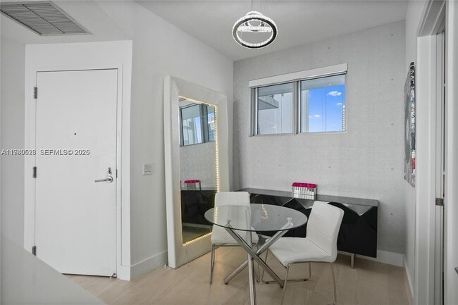 Foto del edificio - 2900 NE 7th Ave