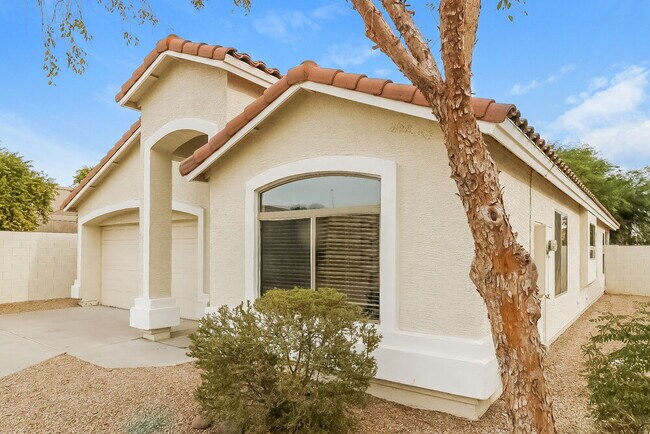 Foto del edificio - 1257 N 159th Ln