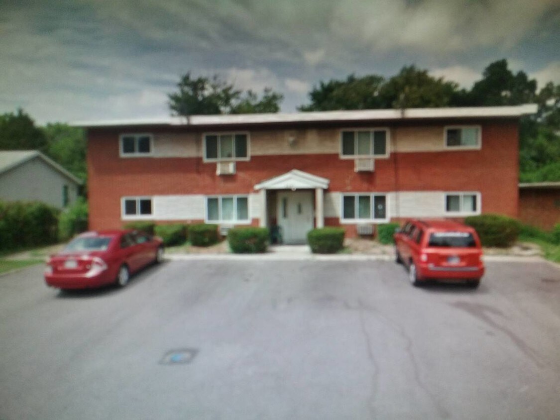 Primary Photo - 5340 Pennsylvania St