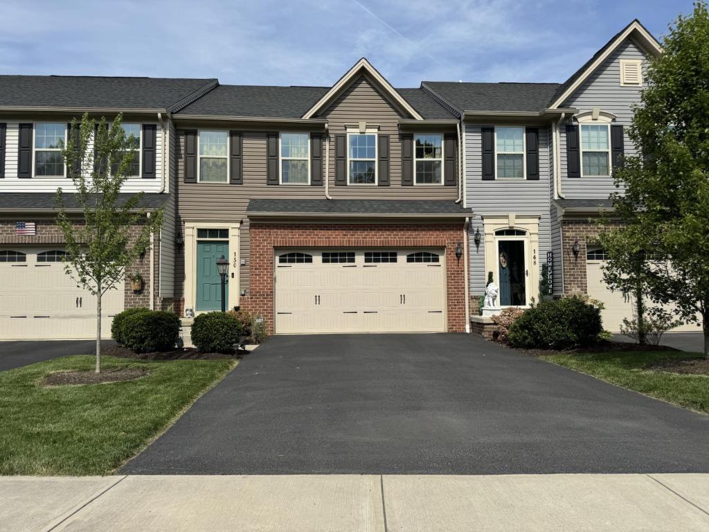 Primary Photo - 150 Arbor Trail Dr