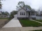 Primary Photo - 3 br, 1 bath House - 21732 Mac Arthur Blvd