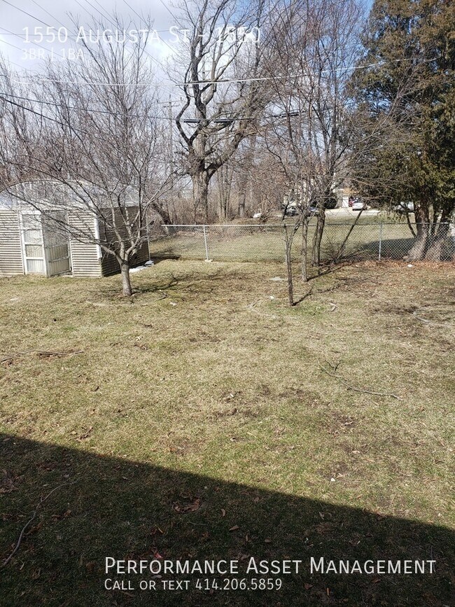 Foto del edificio - Beautiful 3 bedroom ranch with garage!!