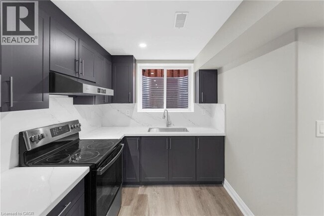 Building Photo - 263 Baldwin Dr