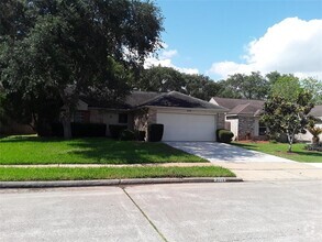Building Photo - 3119 E Heatherock Cir