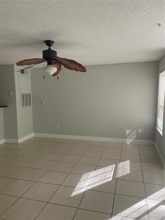 Foto del edificio - 2214 Grand Cayman Ct