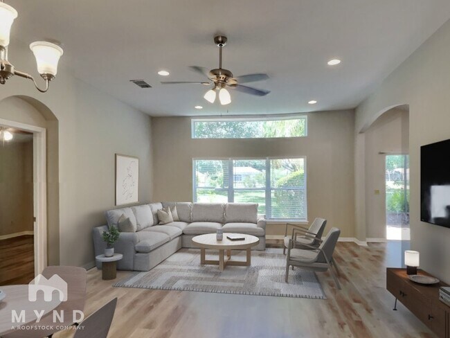Building Photo - 6041 Spring Creek Ct