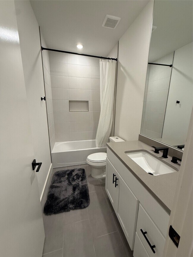 Foto del edificio - 3009 Hibiscus St