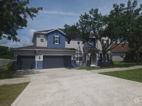 Building Photo - 912 N Jacks Lake Rd