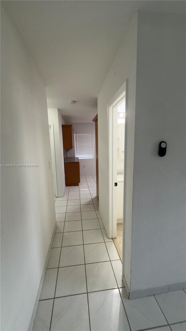 Foto del edificio - 257 SW 78th Ave