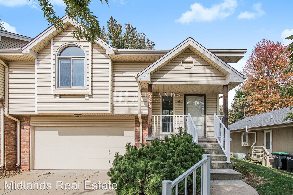 Primary Photo - 3 br, 3 bath House - 5574 Walnut Street