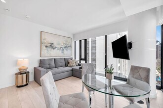 Building Photo - 174 Cumberland St