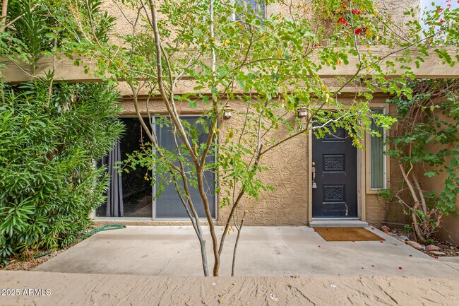 Foto del edificio - 4601 N 73rd St