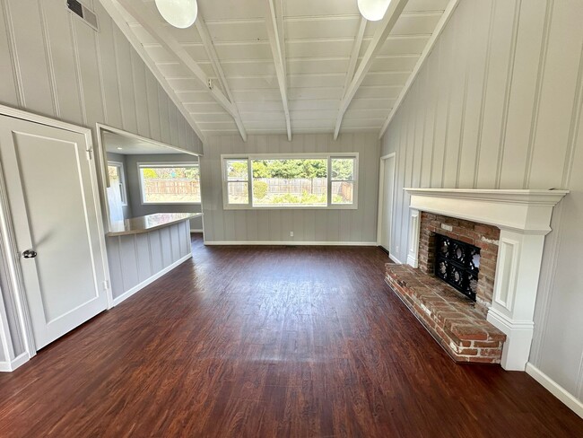 Foto del edificio - Charming Strawberry/Mill Valley Home w/Lar...