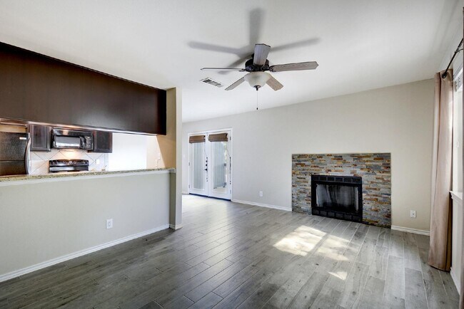 Building Photo - 6700 Cooper Lane, Unit 39