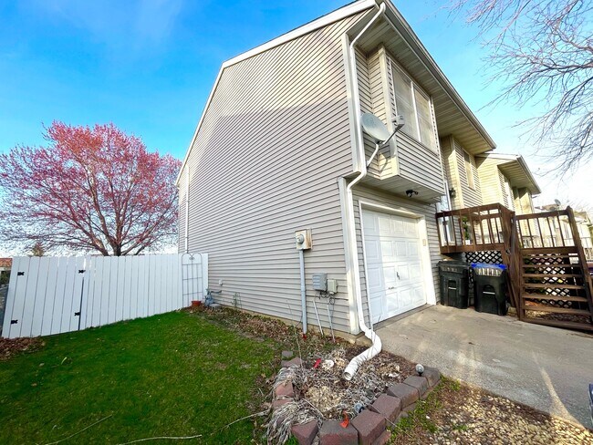 Foto del edificio - 2319 10th St