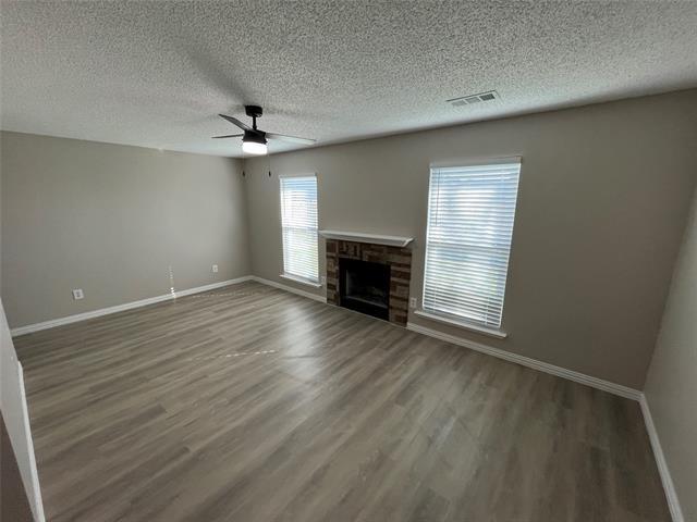 Foto del edificio - 3840 Scarsdale Ln