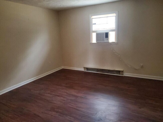 Building Photo - 6439 Applecross Ave