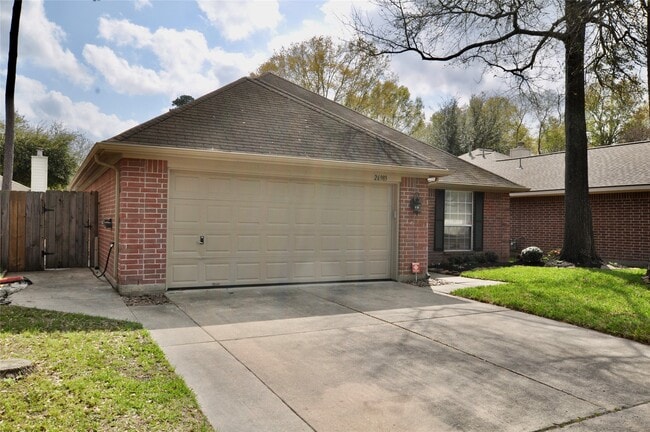 Foto del edificio - 26983 Crown Haven Dr