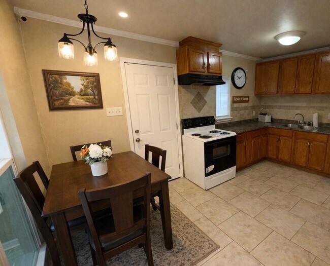 Foto del edificio - 12246 Palmyra Dr