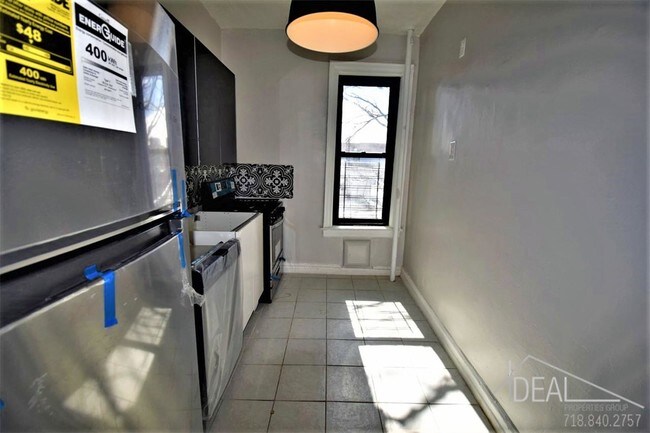 Building Photo - 1 bedroom in Brooklyn NY 11232