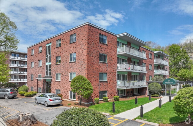 Building Photo - Malom Trust Apartments