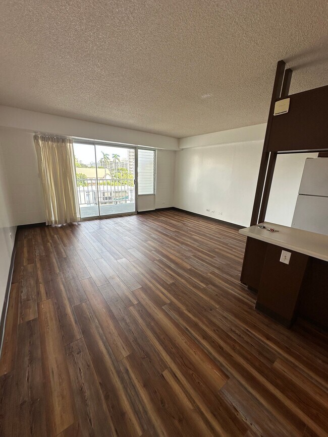 Foto del edificio - 1333 Heulu St