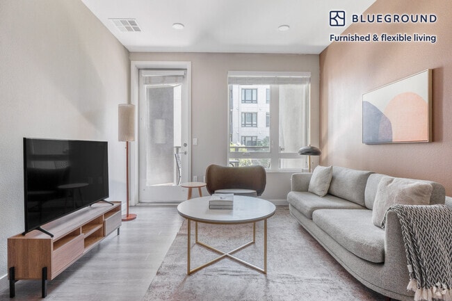 Building Photo - 3560 Rambla Pl